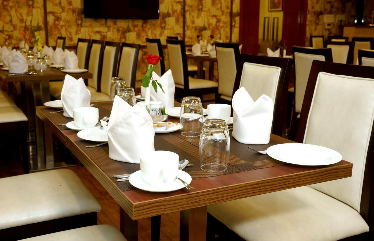 Amalfi Grand Hotel Patna  Kamer foto