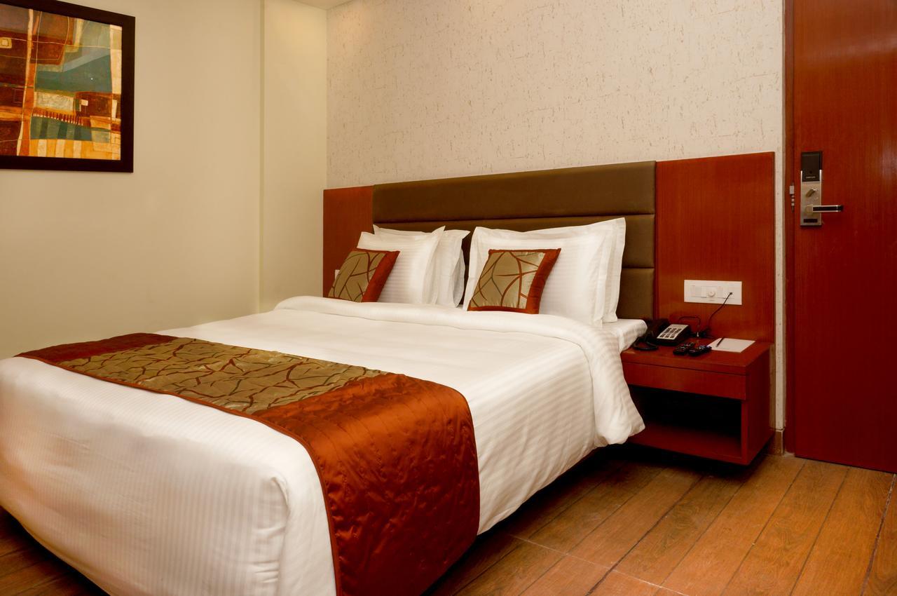 Amalfi Grand Hotel Patna  Kamer foto