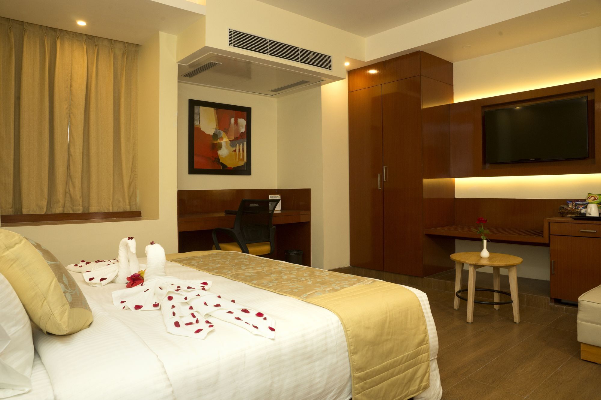 Amalfi Grand Hotel Patna  Buitenkant foto
