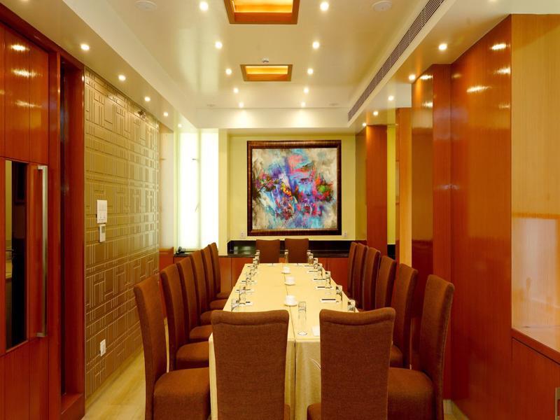 Amalfi Grand Hotel Patna  Buitenkant foto